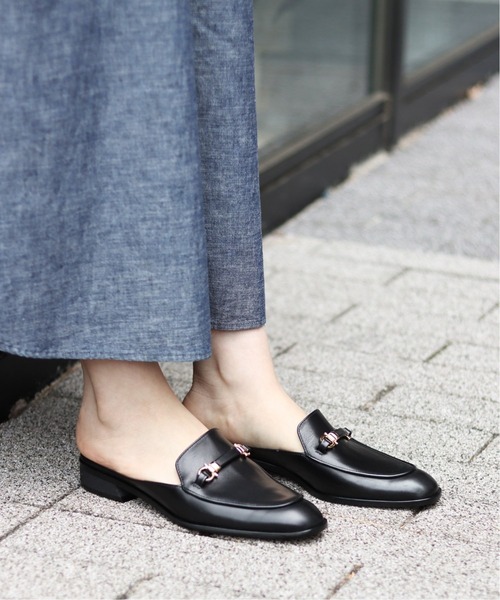 LE TALON(ルタロン)の「GRISE レザービットローファーミュール◆(ローファー・レディース・アイボリー/ベージュ/ブラック・SMALL/MEDIUM/LARGE/X-LARGE)」の2枚目の写真