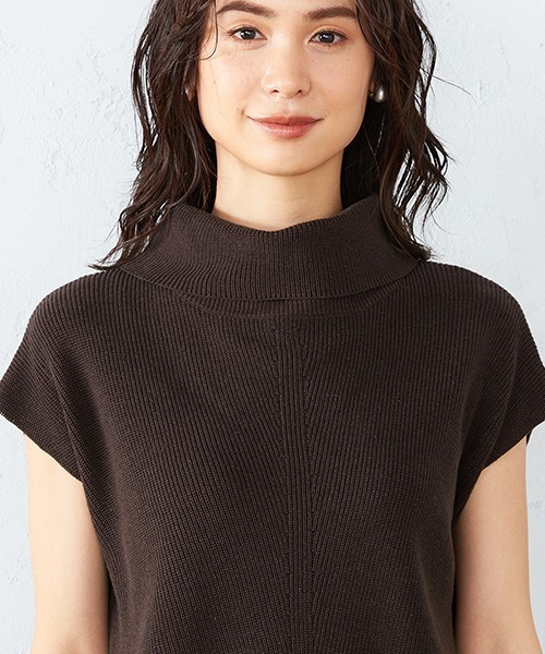 COMME CA ISM(コムサイズム)の「フレンチスリーブ オフタートルニット(ニット/セーター・レディース・ホワイト/ブラック/ベージュ/ダークブラウン・MEDIUM/LARGE)」の18枚目の写真