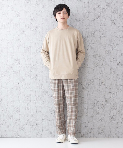 Blue Standard (ブルースタンダード)の「【BLUE STANDARD】ダンボールポケ付クルー ポケ付きスウェット/トレーナー サイドポケット シワになりにくい素材(スウェット・メンズ・ベージュ/オリーブ/ブルー系その他・MEDIUM/LARGE/X-LARGE)」の22枚目の写真