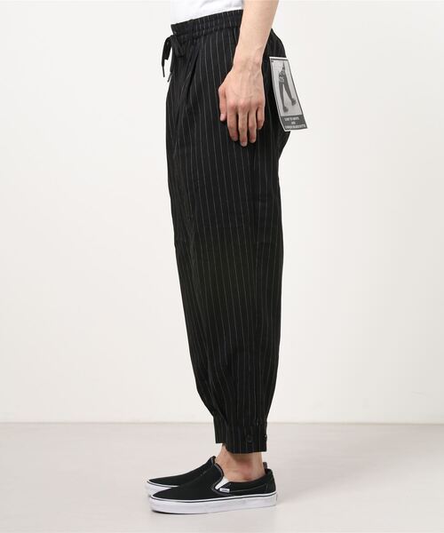 SlashDate（スラッシュデイト）の「サルエルワイドパンツ/裾カフス（その他パンツ・メンズ・ブラック/ストライプ/ブラウン/グリーン・M/L）」の18枚目の写真