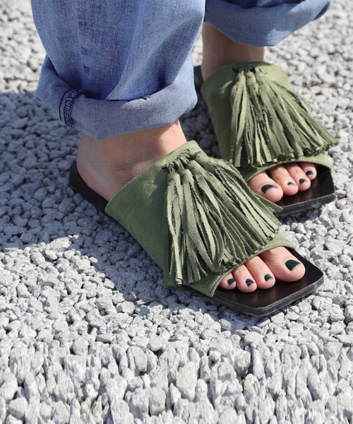 antiqua（アンティカ）の「ボリュームタッセルサンダル（サンダル・レディース・ブラック/アッシュブラウン/カーキ・S/L/M/LL）」の16枚目の写真