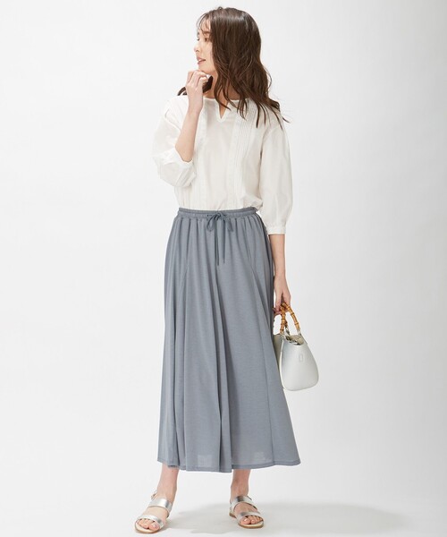 J.PRESS(ジェイプレス)の「【洗える】60s コットンセルロースローン ブラウス(シャツ/ブラウス・レディース・スモーキーグリーン系/ベージュ系/ホワイト系・T13/T15)」の4枚目の写真