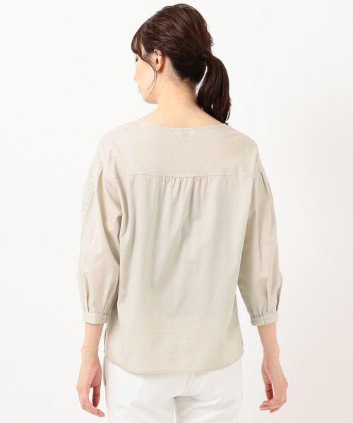 J.PRESS(ジェイプレス)の「【洗える】60s コットンセルロースローン ブラウス(シャツ/ブラウス・レディース・スモーキーグリーン系/ベージュ系/ホワイト系・T13/T15)」の18枚目の写真
