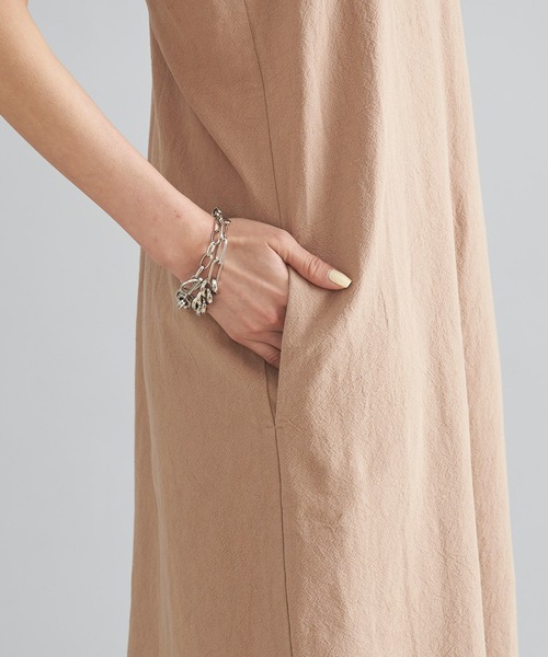 DouDou（ドゥドゥ）の「バッククロスワンピース（ワンピース・レディース・ブラック/ブラウン/ブルー・FREE）」の16枚目の写真