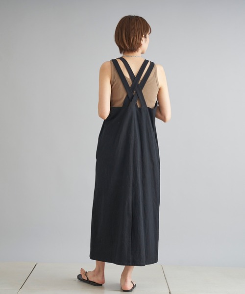 DouDou（ドゥドゥ）の「バッククロスワンピース（ワンピース・レディース・ブラック/ブラウン/ブルー・FREE）」の15枚目の写真