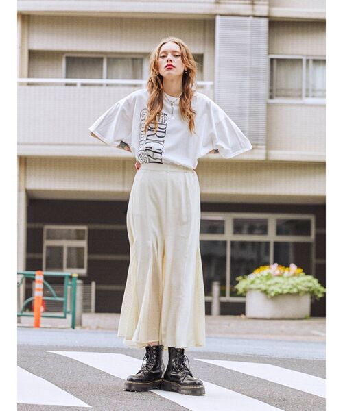 jouetie（ジュエティ）の「チェッカースーパーBIG Tシャツ（Tシャツ/カットソー・レディース・オフホワイト/ブラック/オレンジ・MEDIUM）」の19枚目の写真