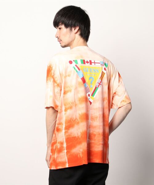 Guess(ゲス)の「GUESS Originals SU GAMES Tie Dye Triangle Logo Tee(Tシャツ/カットソー・メンズ・オレンジ/ブルー・SMALL/MEDIUM/LARGE/X-LARGE)」の9枚目の写真