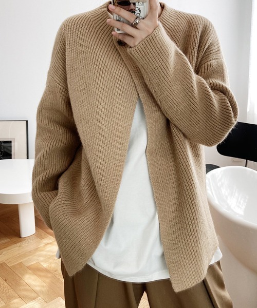 ABITOKYO(アビトーキョー)の「フロントダブルボタンデザインカーディガン(カーディガン/ボレロ・レディース・ブラウン/ベージュ/アイボリー/ブラック/キャメル/チャコールグレー/ブルーグレー/ダークパープル・FREE)」の14枚目の写真