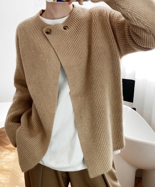 ABITOKYO(アビトーキョー)の「フロントダブルボタンデザインカーディガン(カーディガン/ボレロ・レディース・ブラウン/ベージュ/アイボリー/ブラック/キャメル/チャコールグレー/ブルーグレー/ダークパープル・FREE)」の16枚目の写真