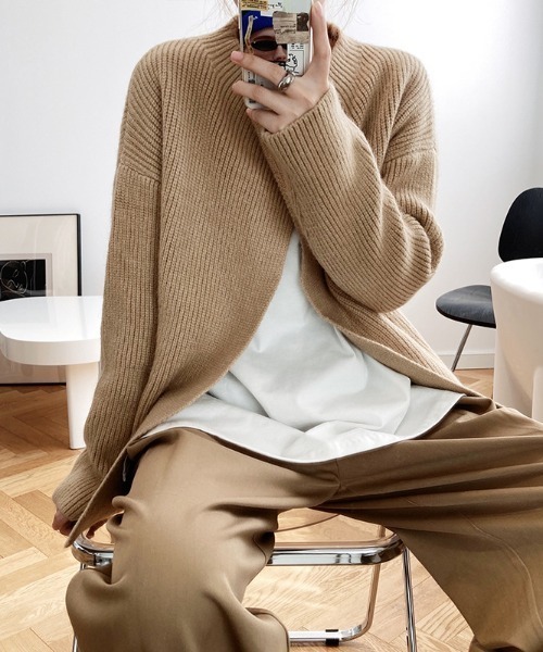 ABITOKYO(アビトーキョー)の「フロントダブルボタンデザインカーディガン(カーディガン/ボレロ・レディース・ブラウン/ベージュ/アイボリー/ブラック/キャメル/チャコールグレー/ブルーグレー/ダークパープル・FREE)」の19枚目の写真