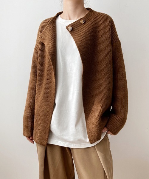 ABITOKYO(アビトーキョー)の「フロントダブルボタンデザインカーディガン(カーディガン/ボレロ・レディース・ブラウン/ベージュ/アイボリー/ブラック/キャメル/チャコールグレー/ブルーグレー/ダークパープル・FREE)」の21枚目の写真