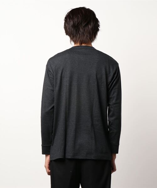 BODY WILD(ボディーワイルド)の「BODYWILD/ボディワイルド クルーネックロングスリーブ アウターTシャツ・保温(Tシャツ/カットソー・メンズ・ホワイト/ブラック・MEDIUM/LARGE)」の4枚目の写真