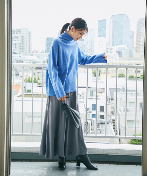 RIVE DROITE（リヴドロワ）の「軽やかで上品な素材が女性らしさを演出　ツイルロングスカート（スカート・レディース・ベージュ/チャコールグレー・36/38）」の3枚目の写真