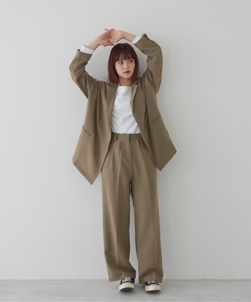 flaner（フラネ）の「ルーズスラックスパンツ【ユニセックス対応/セットアップ可】（その他パンツ・レディース・ベージュ/ブラウン・SMALL/MEDIUM/LARGE）」の3枚目の写真