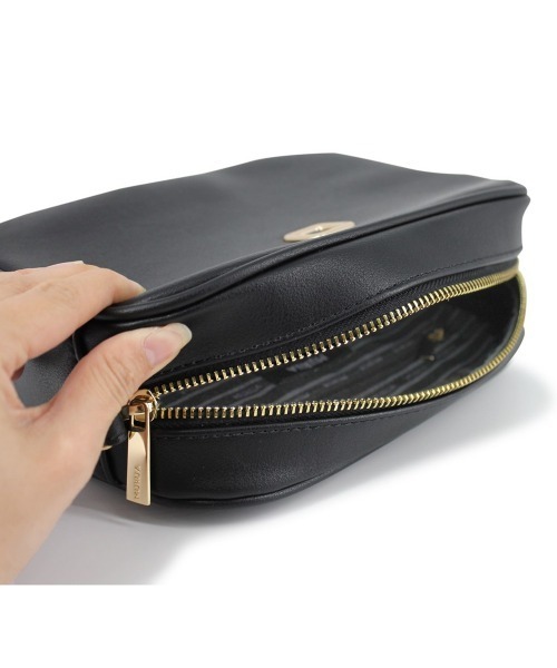 MURUA（ムルーア）の「MURUA (ムルーア) ミニショルダーバッグ MR-B1013 SQUARE METAL2（ショルダーバッグ・レディース・ブラック/ベージュ/ライム・FREE）」の21枚目の写真