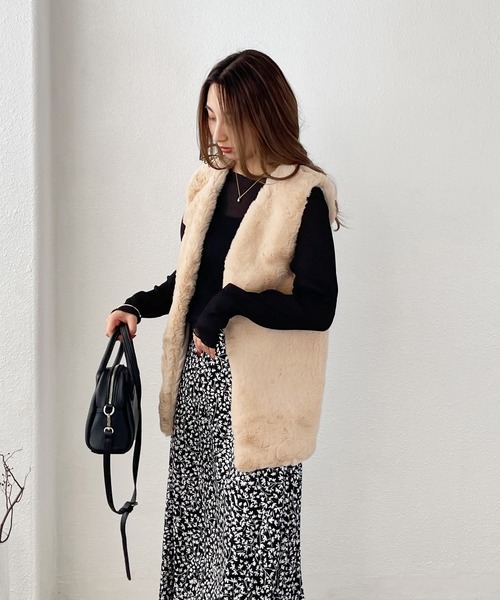 Shelly island（シェリーアイランド）の「エコファーベスト（ベスト・レディース・ブラック/ベージュ・M）」の5枚目の写真