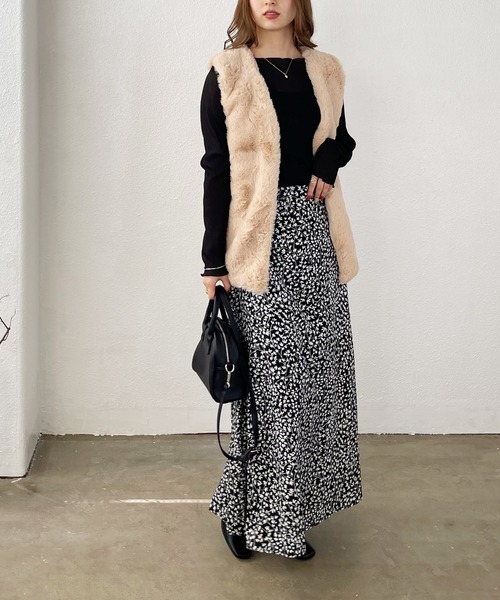 Shelly island（シェリーアイランド）の「エコファーベスト（ベスト・レディース・ブラック/ベージュ・M）」の3枚目の写真