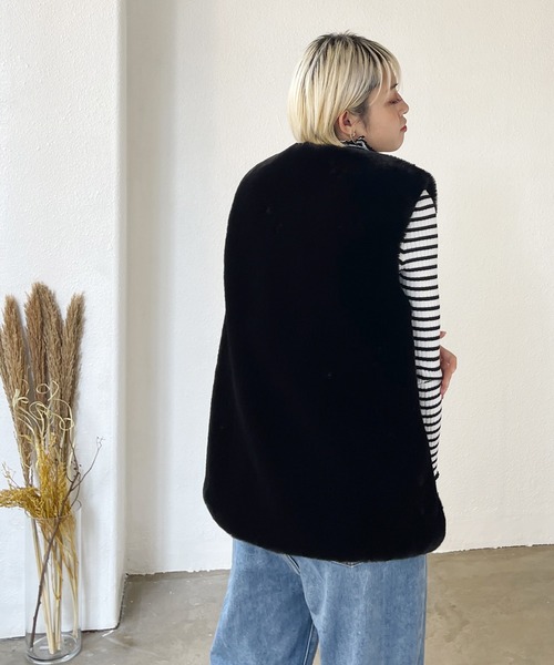 Shelly island（シェリーアイランド）の「エコファーベスト（ベスト・レディース・ブラック/ベージュ・M）」の12枚目の写真