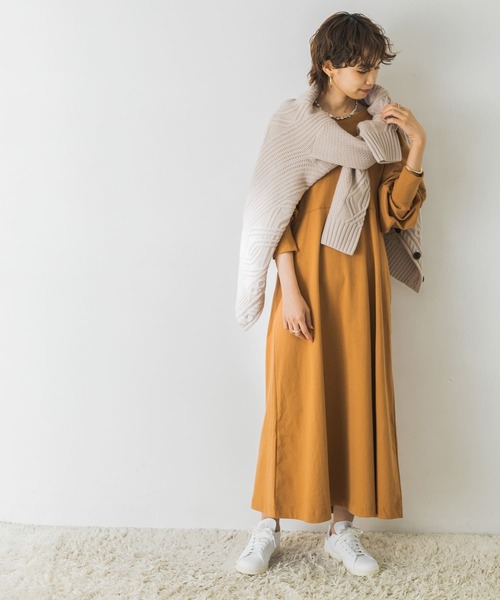 URBAN RESEARCH(アーバンリサーチ)の「デザインスリーブカットワンピース(ワンピース・レディース・モカ/ブルー系その他/キャメル・FREE)」の12枚目の写真