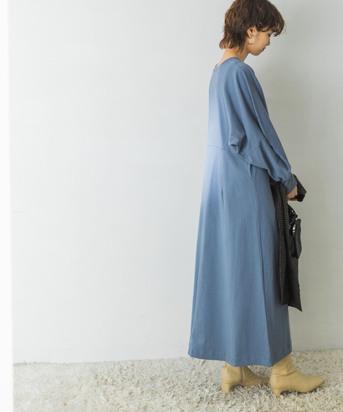 URBAN RESEARCH(アーバンリサーチ)の「デザインスリーブカットワンピース(ワンピース・レディース・モカ/ブルー系その他/キャメル・FREE)」の19枚目の写真