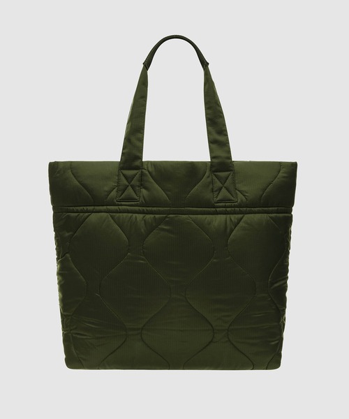 eYe JUNYA WATANABE MAN(アイジュンヤワタナベマン)の「ナイロンキルティング BAG(トートバッグ・メンズ・カーキ・ONE SIZE)」の4枚目の写真