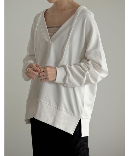 Re:EDIT(リエディ)の「スキッパースウェットパーカー(パーカー・レディース・オフホワイト/ミント/スミクロ/グレイッシュベージュ・MEDIUM/LARGE)」の1枚目の写真