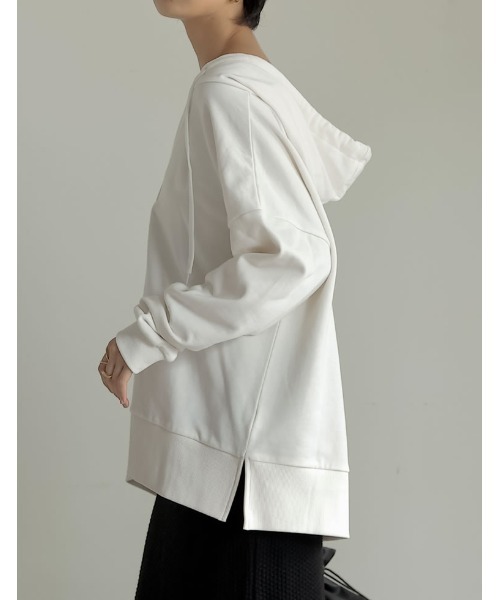 Re:EDIT(リエディ)の「スキッパースウェットパーカー(パーカー・レディース・オフホワイト/ミント/スミクロ/グレイッシュベージュ・MEDIUM/LARGE)」の12枚目の写真