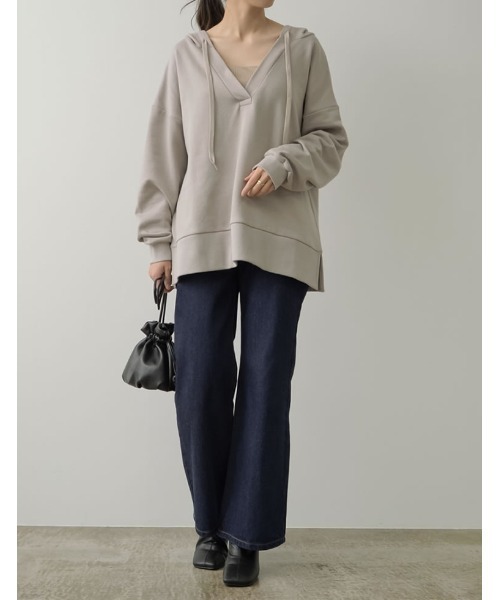 Re:EDIT(リエディ)の「スキッパースウェットパーカー(パーカー・レディース・オフホワイト/ミント/スミクロ/グレイッシュベージュ・MEDIUM/LARGE)」の22枚目の写真