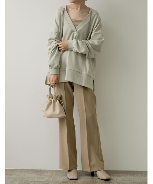 Re:EDIT(リエディ)の「スキッパースウェットパーカー(パーカー・レディース・オフホワイト/ミント/スミクロ/グレイッシュベージュ・MEDIUM/LARGE)」の7枚目の写真