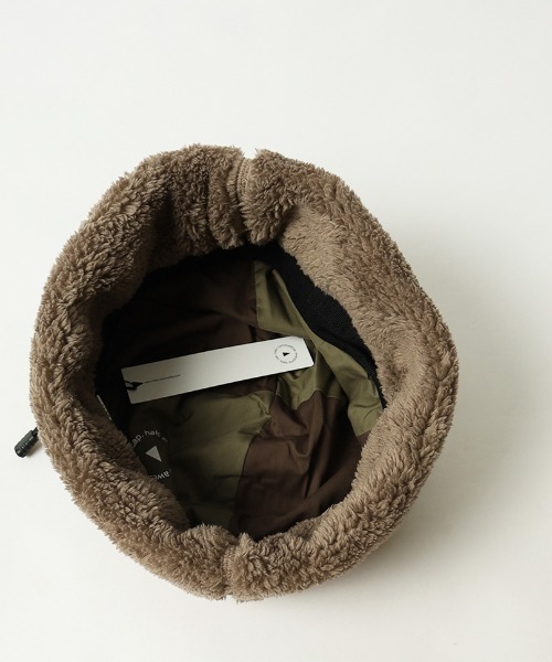 halo commodity（ハロ　コモディティー）の「[HALO COMMODITY/ハロ コモディティー] KUNA ボアフリースキャップ（ハット・レディース・モカ/ブラック/アイボリー・F）」の16枚目の写真