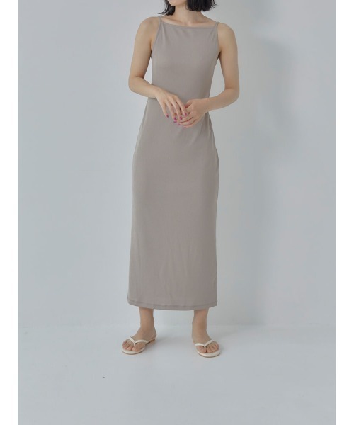 Ayla(アイラ)の「boat neck long cami(ワンピース・レディース・ベージュ/ブラック・FREE)」の2枚目の写真