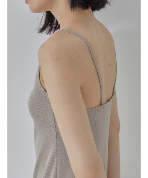 Ayla(アイラ)の「boat neck long cami(ワンピース・レディース・ベージュ/ブラック・FREE)」の8枚目の写真