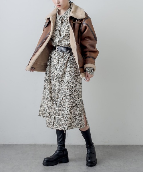 RASVOA（ラスボア）の「パターンスリットロングシャツ（シャツワンピース・レディース・ブラウン/オフホワイト・FREE）」の2枚目の写真