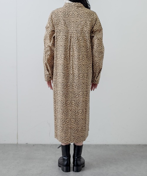 RASVOA（ラスボア）の「パターンスリットロングシャツ（シャツワンピース・レディース・ブラウン/オフホワイト・FREE）」の16枚目の写真