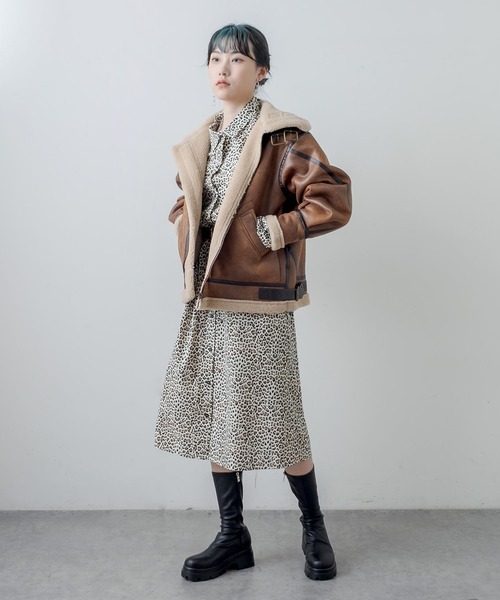 RASVOA（ラスボア）の「パターンスリットロングシャツ（シャツワンピース・レディース・ブラウン/オフホワイト・FREE）」の19枚目の写真