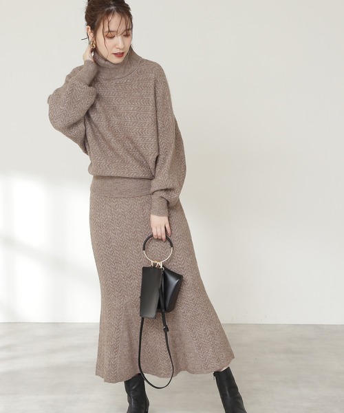 N.（N. Natural Beauty Basic）（エヌエヌナチュラルビューティーベーシック）の「◆ケーブルニットマーメイドスカートセットアップ（ワンピース・レディース・ブラウン/グレー/ブルー・MEDIUM）」の3枚目の写真
