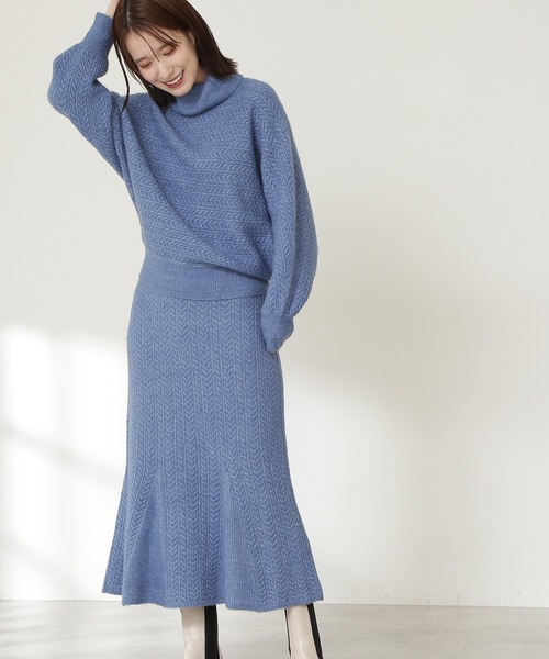 N.（N. Natural Beauty Basic）（エヌエヌナチュラルビューティーベーシック）の「◆ケーブルニットマーメイドスカートセットアップ（ワンピース・レディース・ブラウン/グレー/ブルー・MEDIUM）」の16枚目の写真