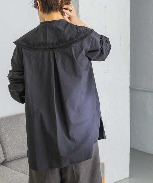 URBAN RESEARCH(アーバンリサーチ)の「ビッグカラーエンブロイダリーシャツ(シャツ/ブラウス・レディース・ブラック/オフホワイト・FREE)」の9枚目の写真