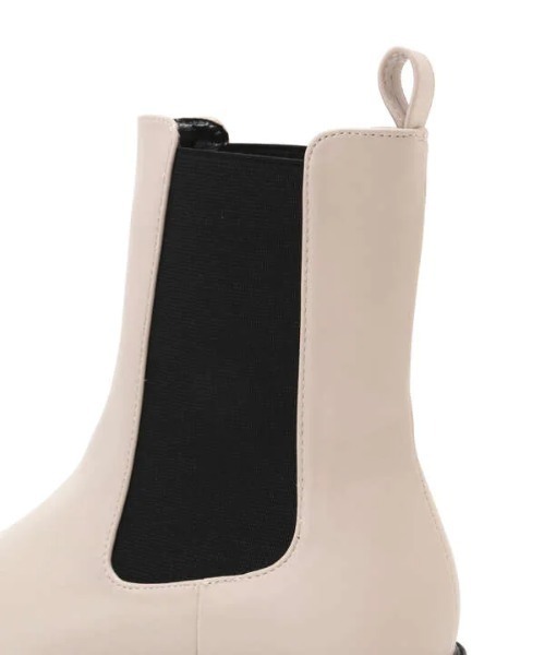 N.（N. Natural Beauty Basic）（エヌエヌナチュラルビューティーベーシック）の「【追加生産】サイドゴアミドルブーツ（ブーツ・レディース・ホワイト/ブラック・MEDIUM/LARGE）」の7枚目の写真