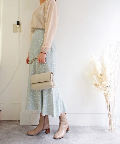 byあしながおじさん(バイアシナガオジサン)の「晴雨兼用|ウッドヒールショートブーツ -8890785(レインシューズ・レディース・ブラック/ベージュ/アイボリー・22.5cm/23.5cm/24.5cm/23.0cm/24.0cm)」の22枚目の写真