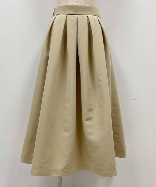 PICCIN(ピッチン)の「タックフレアスカート(スカート・レディース・ブラック/ベージュ/エメラルド・M)」の6枚目の写真
