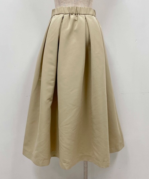 PICCIN(ピッチン)の「タックフレアスカート(スカート・レディース・ブラック/ベージュ/エメラルド・M)」の18枚目の写真