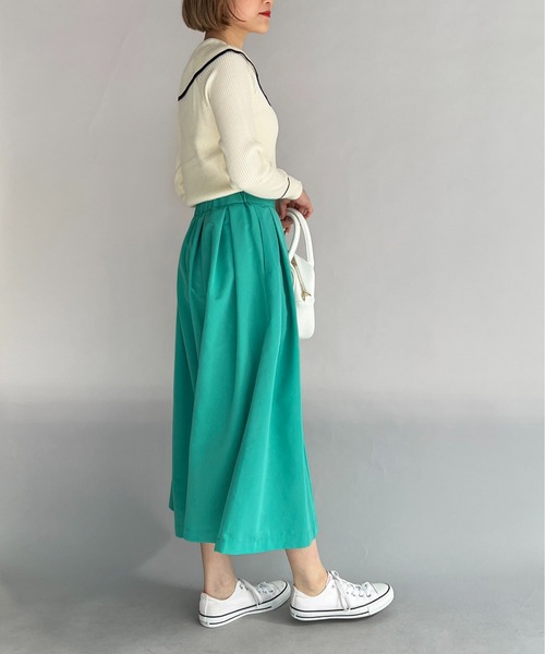 PICCIN(ピッチン)の「タックフレアスカート(スカート・レディース・ブラック/ベージュ/エメラルド・M)」の14枚目の写真