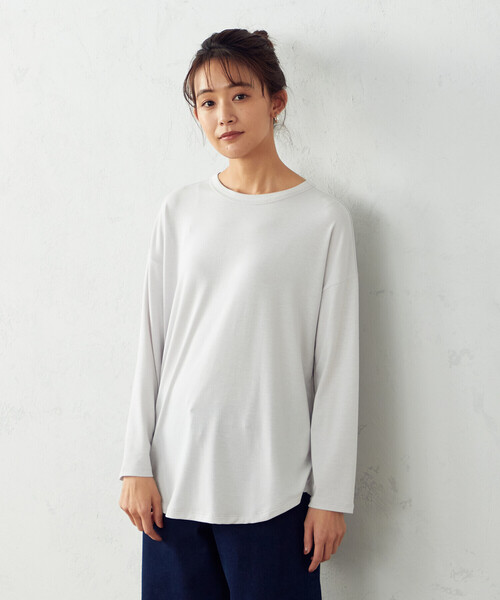 COMME CA ISM(コムサイズム)の「スリット入り 長袖Tシャツ(Tシャツ/カットソー・レディース・ホワイト/ライトグレー・MEDIUM/LARGE)」の16枚目の写真