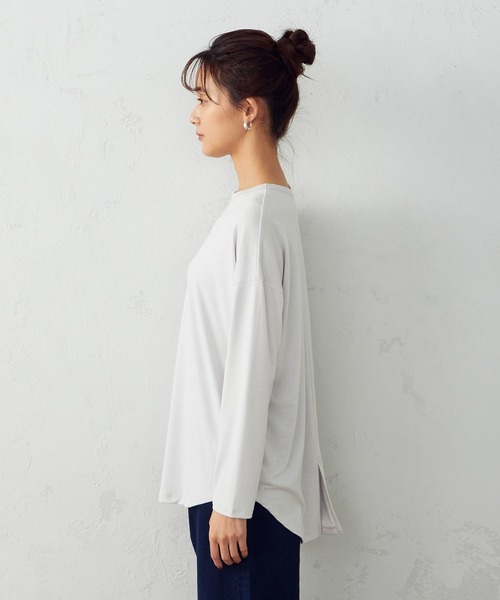 COMME CA ISM(コムサイズム)の「スリット入り 長袖Tシャツ(Tシャツ/カットソー・レディース・ホワイト/ライトグレー・MEDIUM/LARGE)」の7枚目の写真