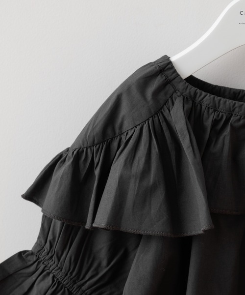 CIAOPANIC TYPY(チャオパニックティピー)の「【KIDS】indiaフリルブラウス(シャツ/ブラウス・キッズ・チャコールグレー/イエロー/レッド・SMALL/MEDIUM/LARGE/X-LARGE/XX-LARGE)」の4枚目の写真