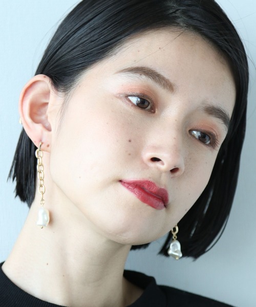 HARE（ハレ）の「チェーンアシメパールピアス(HARE)（ピアス（両耳用）・レディース・シルバー/ゴールド・FREE）」の3枚目の写真