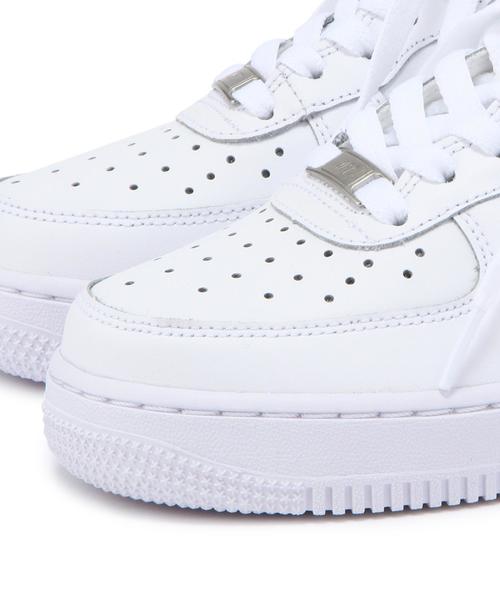 NIKE（ナイキ）の「NIKE エアフォース1 GS（スニーカー・レディース・ホワイト・24.5cm/24cm/23cm/25cm/23.5cm）」の3枚目の写真