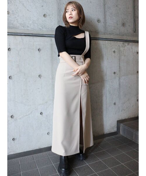 MURUA(ムルーア)の「変形ネックハーフニット(ニット/セーター・レディース・アイボリー/ブラック/ネイビー/ベージュ・FREE)」の17枚目の写真