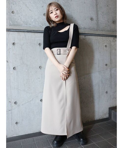 MURUA(ムルーア)の「変形ネックハーフニット(ニット/セーター・レディース・アイボリー/ブラック/ネイビー/ベージュ・FREE)」の18枚目の写真